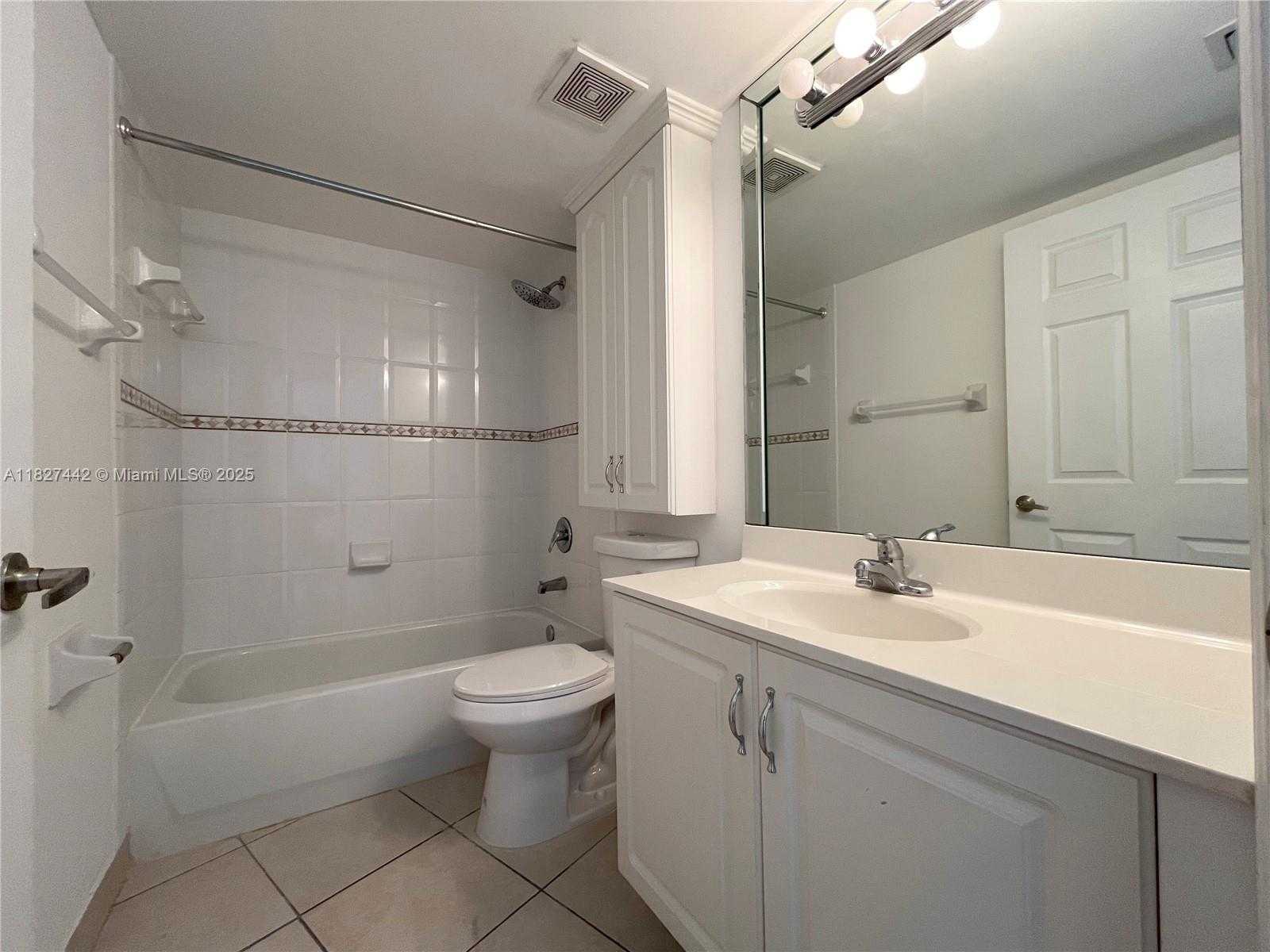 Small Image of 2415 NORTH WEST 16TH ST RD #303-1, Miami Number 20