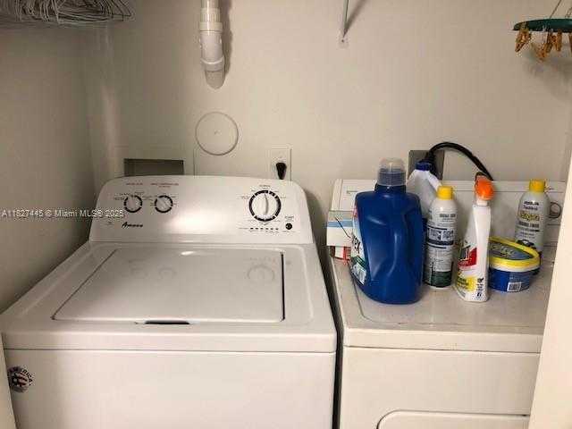Small Image of 2965 NORTH EAST 185TH ST #1508, Aventura Number 11