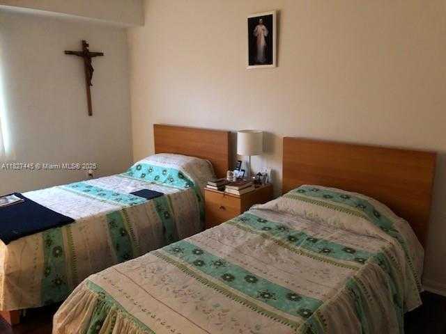 Small Image of 2965 NORTH EAST 185TH ST #1508, Aventura Number 8