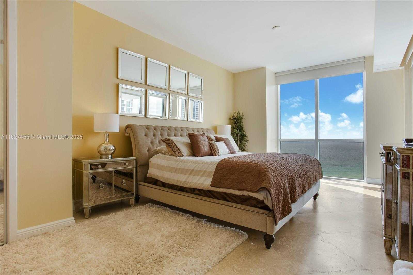 Small Image of 18101 COLLINS AVE #1705, Sunny Isles Beach Number 21