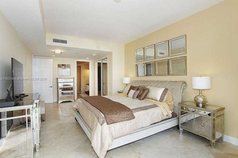Small Image of 18101 COLLINS AVE #1705, Sunny Isles Beach Number 26
