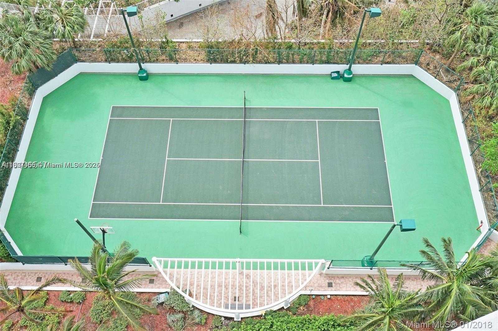 Small Image of 18101 COLLINS AVE #1705, Sunny Isles Beach Number 42