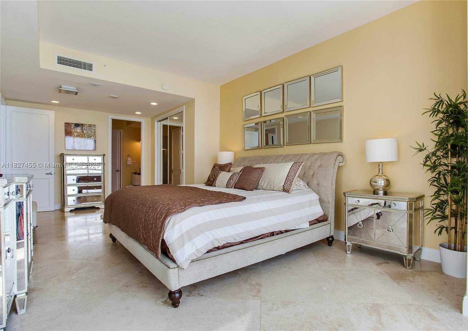 Small Image of 18101 COLLINS AVE #1705, Sunny Isles Beach Number 9
