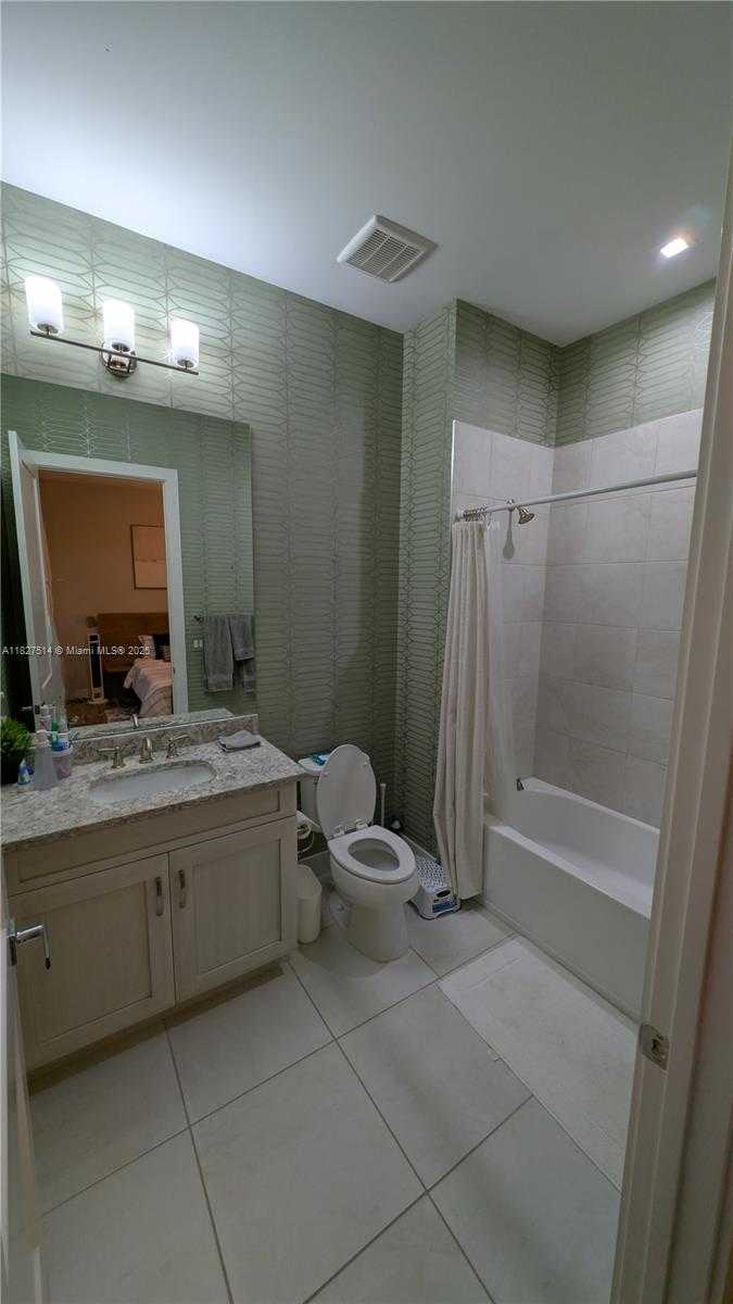 Small Image of 2879 GIN BERRY WAY #2879, West Palm Beach Number 25