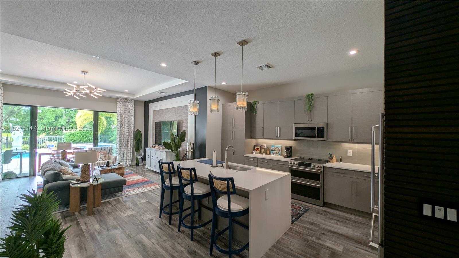 Small Image of 2879 GIN BERRY WAY #2879, West Palm Beach Number 4