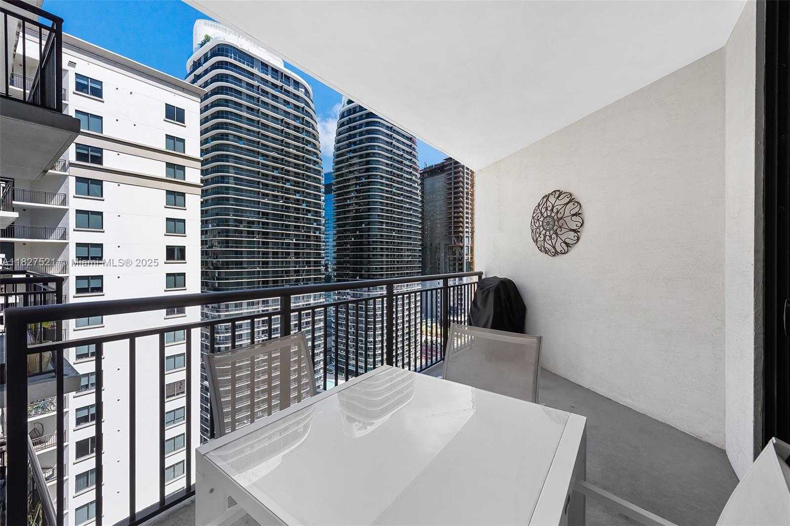 Small Image of 999 SOUTH WEST 1ST AVE #3001, Miami Number 13