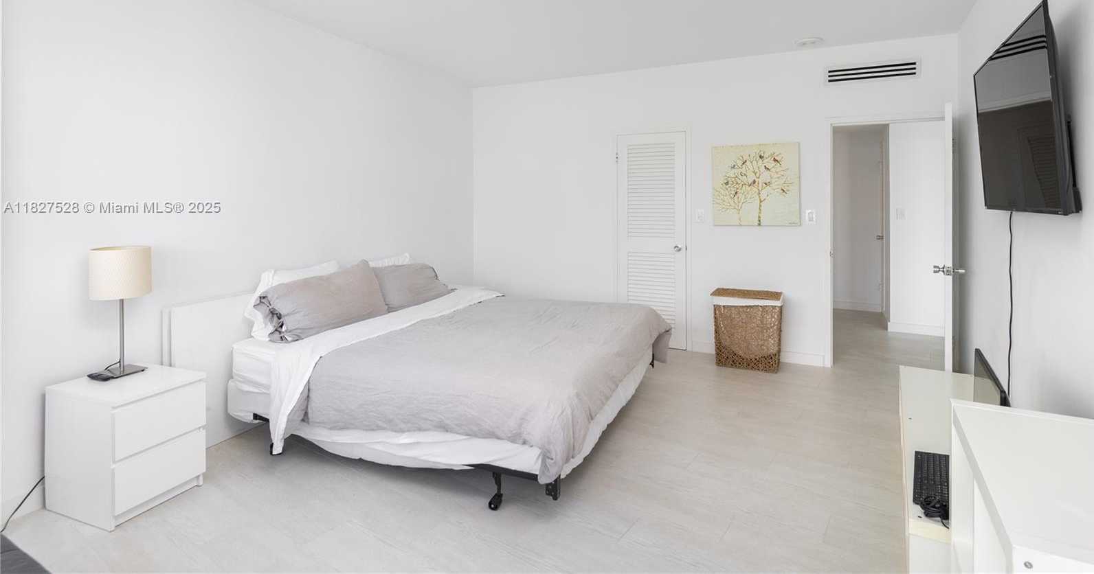 Small Image of 20 ISLAND AVE #1014, Miami Beach Number 23