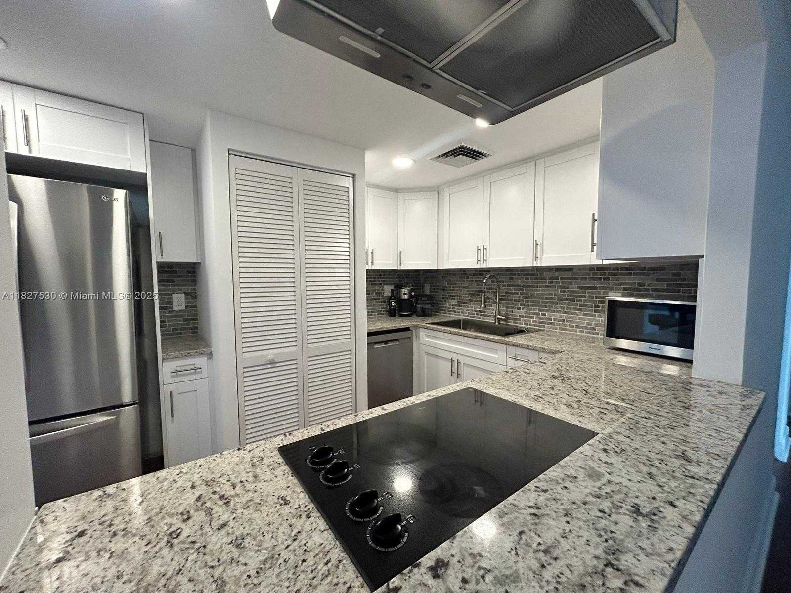 Small Image of 2451 BRICKELL AVE #20M, Miami Number 11