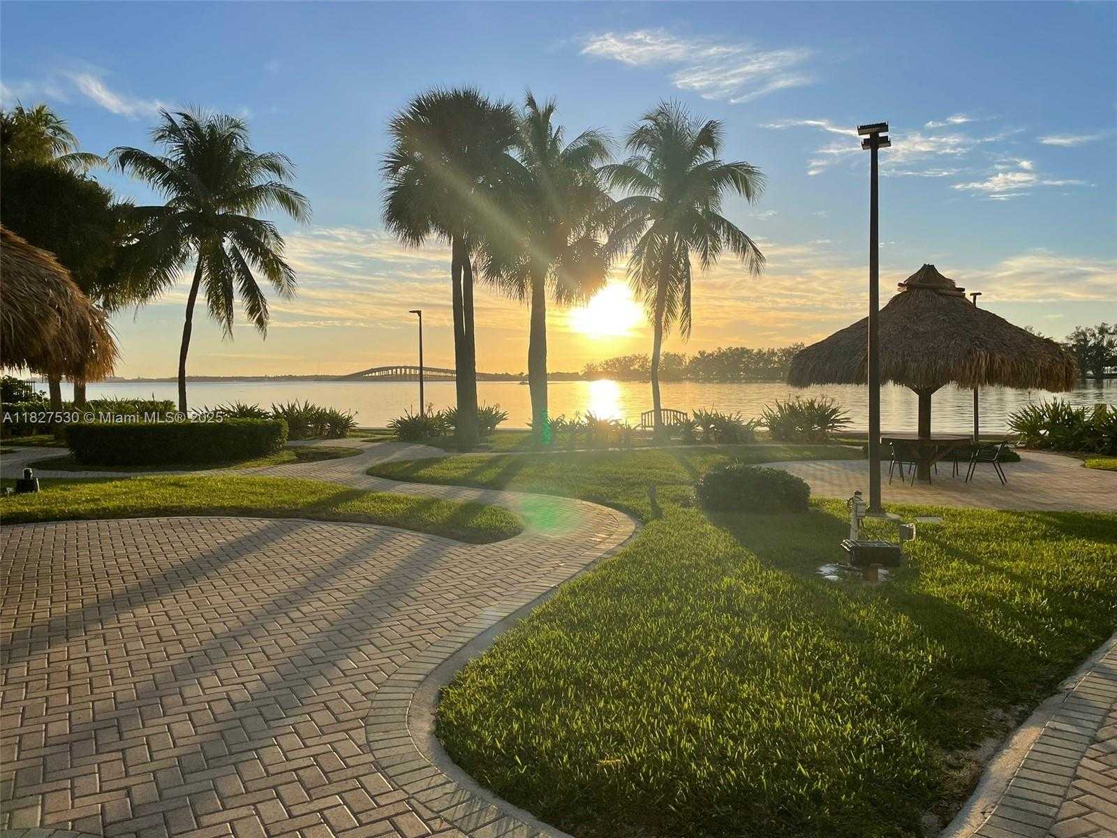 Small Image of 2451 BRICKELL AVE #20M, Miami Number 30