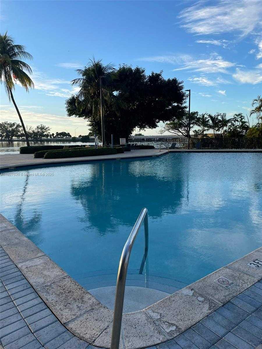 Small Image of 2451 BRICKELL AVE #20M, Miami Number 32