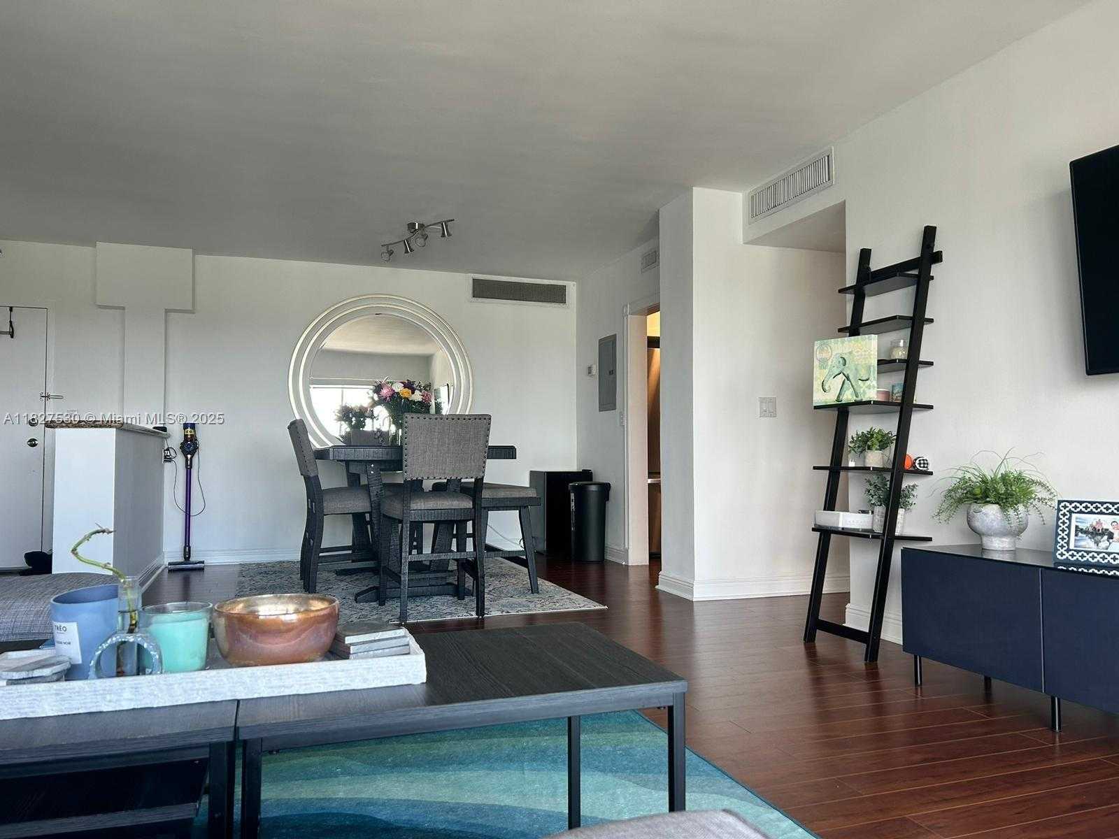 Small Image of 2451 BRICKELL AVE #20M, Miami Number 8