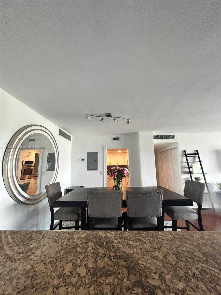 Small Image of 2451 BRICKELL AVE #20M, Miami Number 9