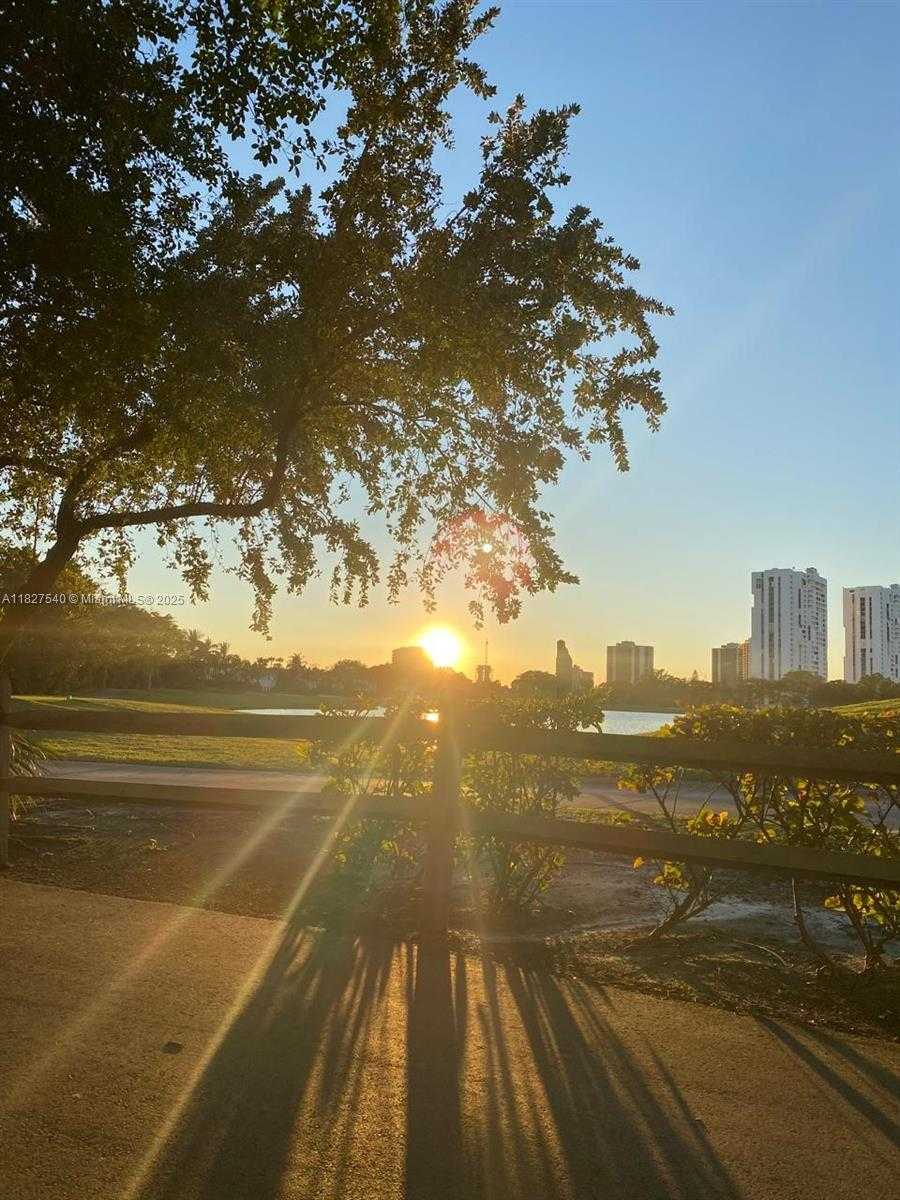 Small Image of 3300 NORTH EAST 191ST ST #1101, Aventura Number 21