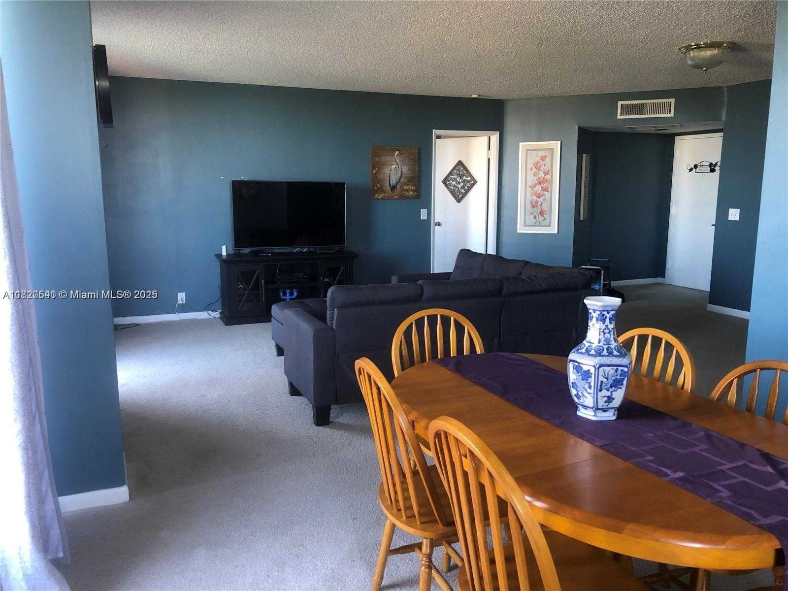 Small Image of 3300 NORTH EAST 191ST ST #1101, Aventura Number 4