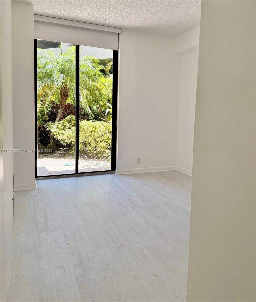 Small Image of 3300 NORTH EAST 191ST ST #117, Aventura Number 11