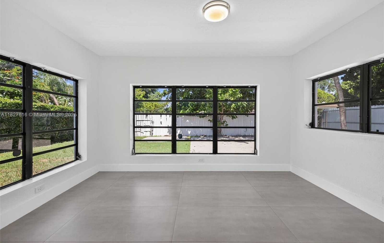 Small Image of 17150 NORTH EAST 18TH AVE #17150, North Miami Beach Number 14