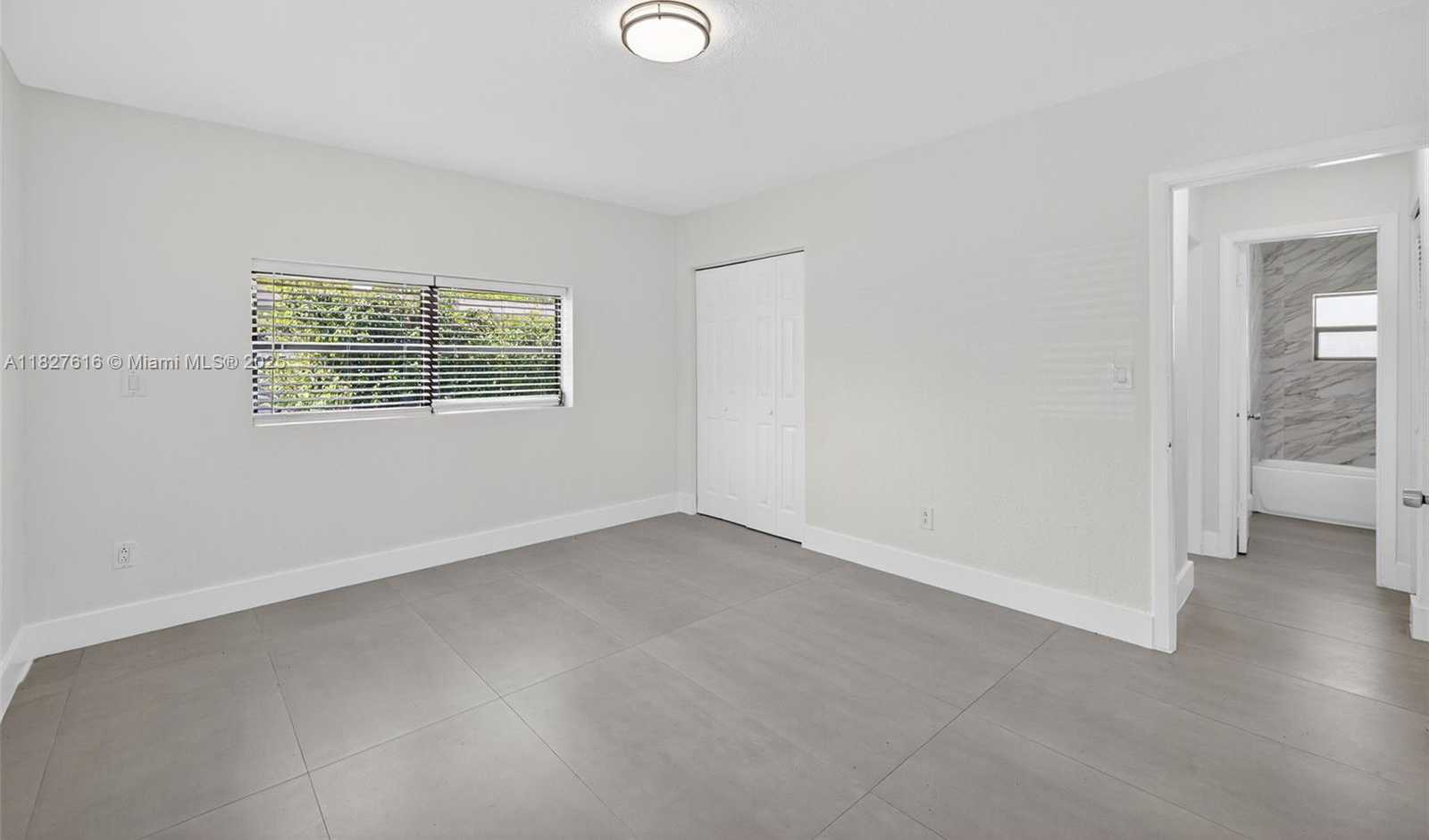 Small Image of 17150 NORTH EAST 18TH AVE #17150, North Miami Beach Number 15