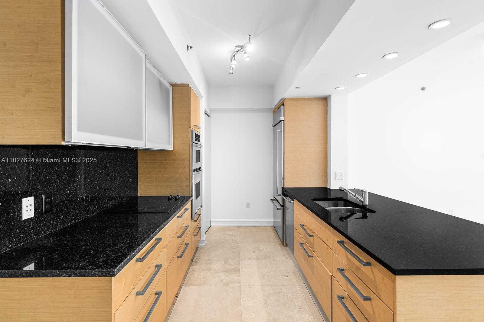 Small Image of 1830 SOUTH OCEAN DR #5004, Hallandale Beach Number 21