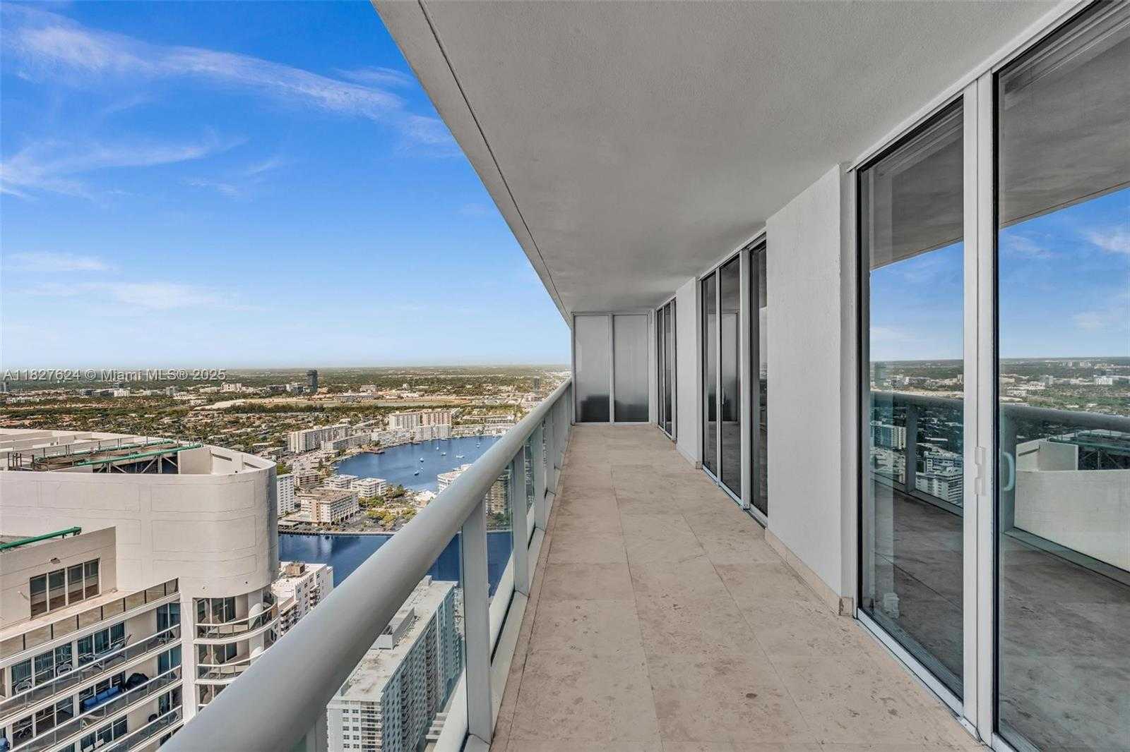 Small Image of 1830 SOUTH OCEAN DR #5004, Hallandale Beach Number 34