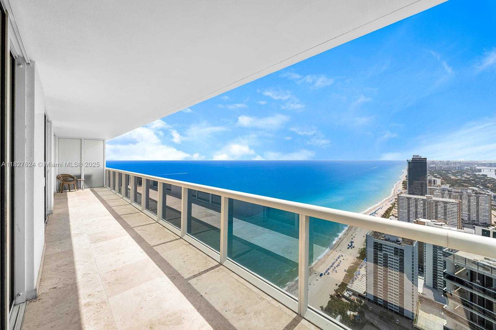 Small Image of 1830 SOUTH OCEAN DR #5004, Hallandale Beach Number 8