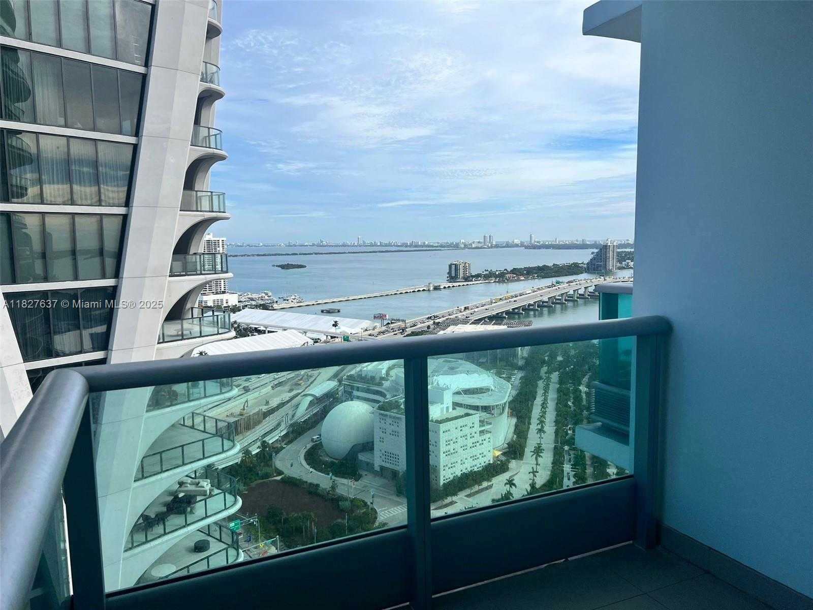 Small Image of 900 BISCAYNE BLVD #3210, Miami Number 10