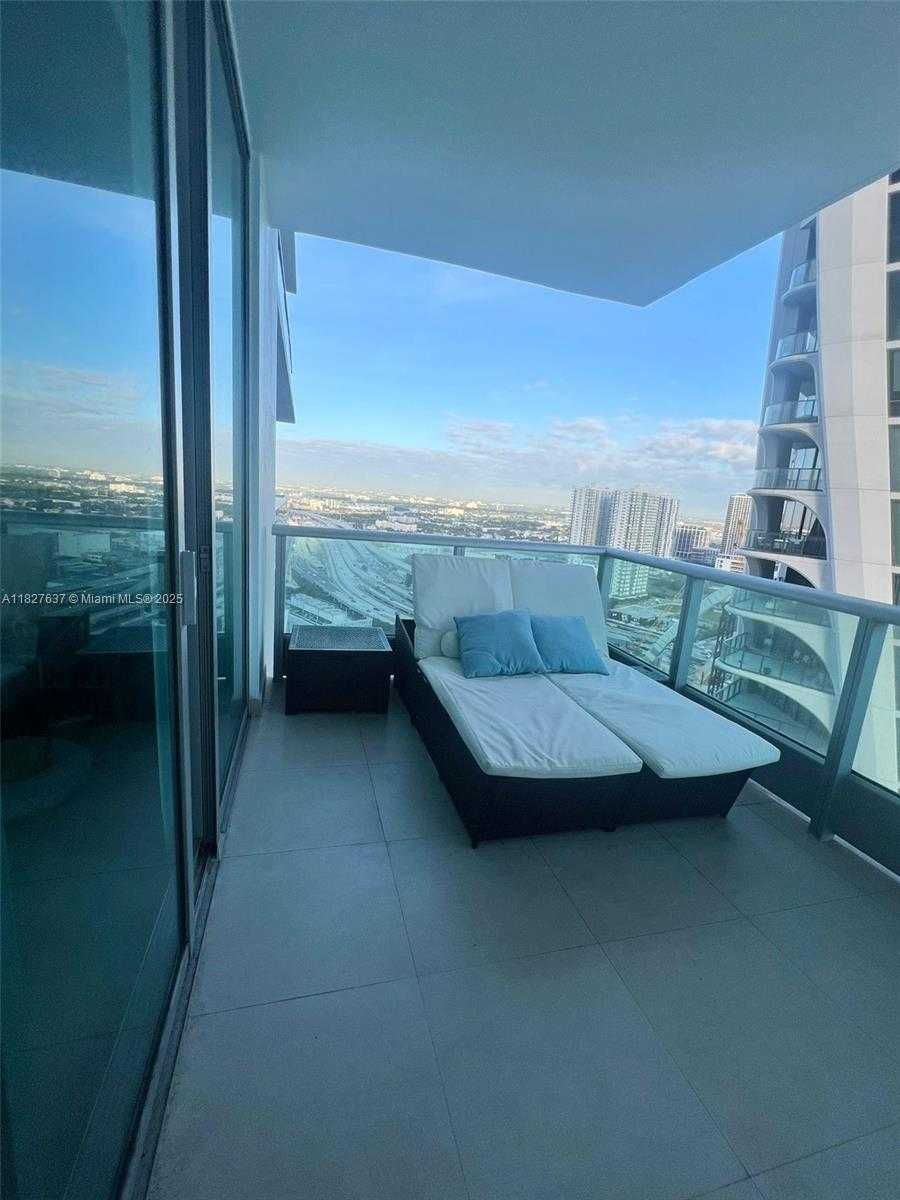 Small Image of 900 BISCAYNE BLVD #3210, Miami Number 11