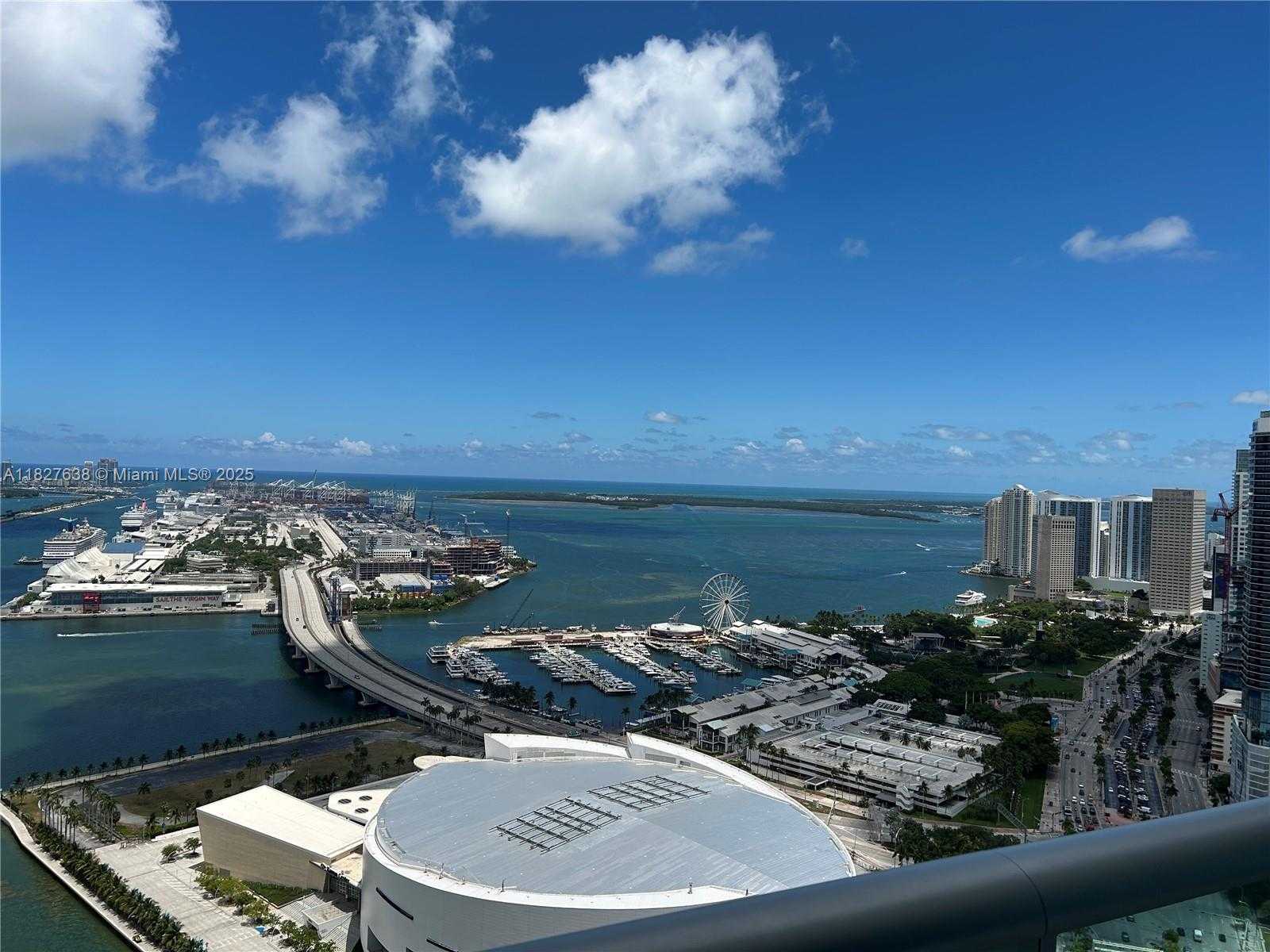Small Image of 900 BISCAYNE BLVD #4803, Miami Number 25