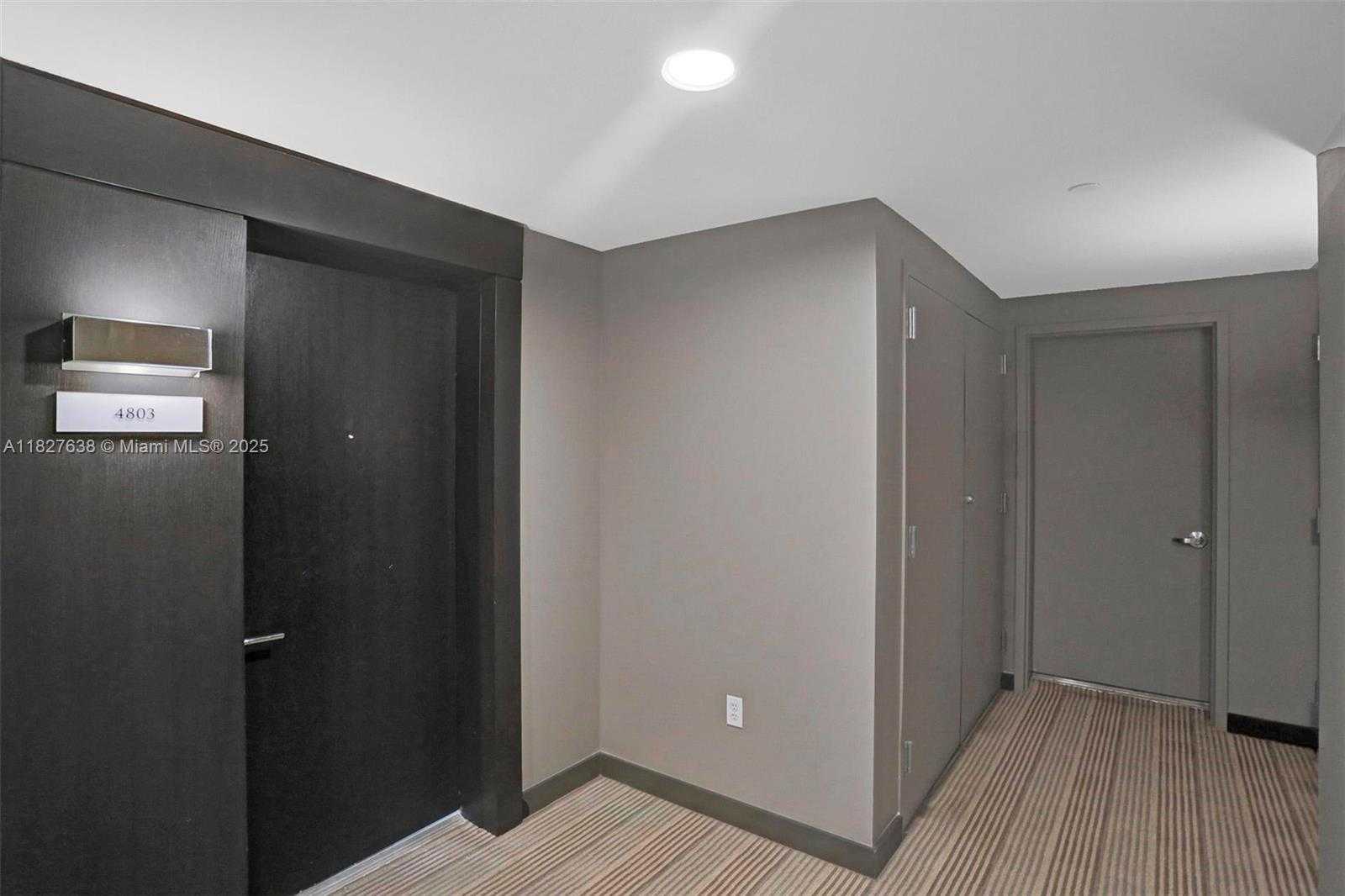 Small Image of 900 BISCAYNE BLVD #4803, Miami Number 27