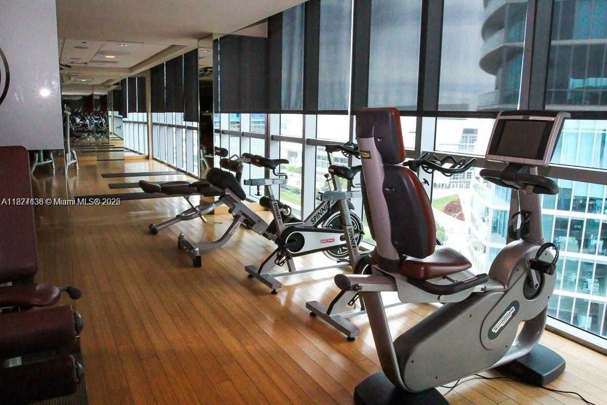 Small Image of 900 BISCAYNE BLVD #4803, Miami Number 43