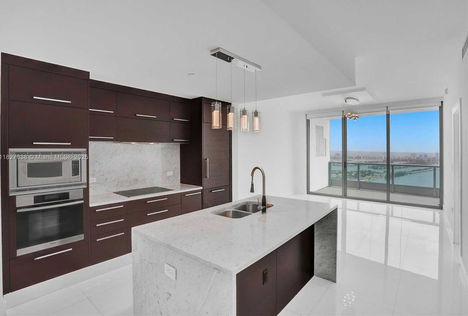 Small Image of 900 BISCAYNE BLVD #4803, Miami Number 5