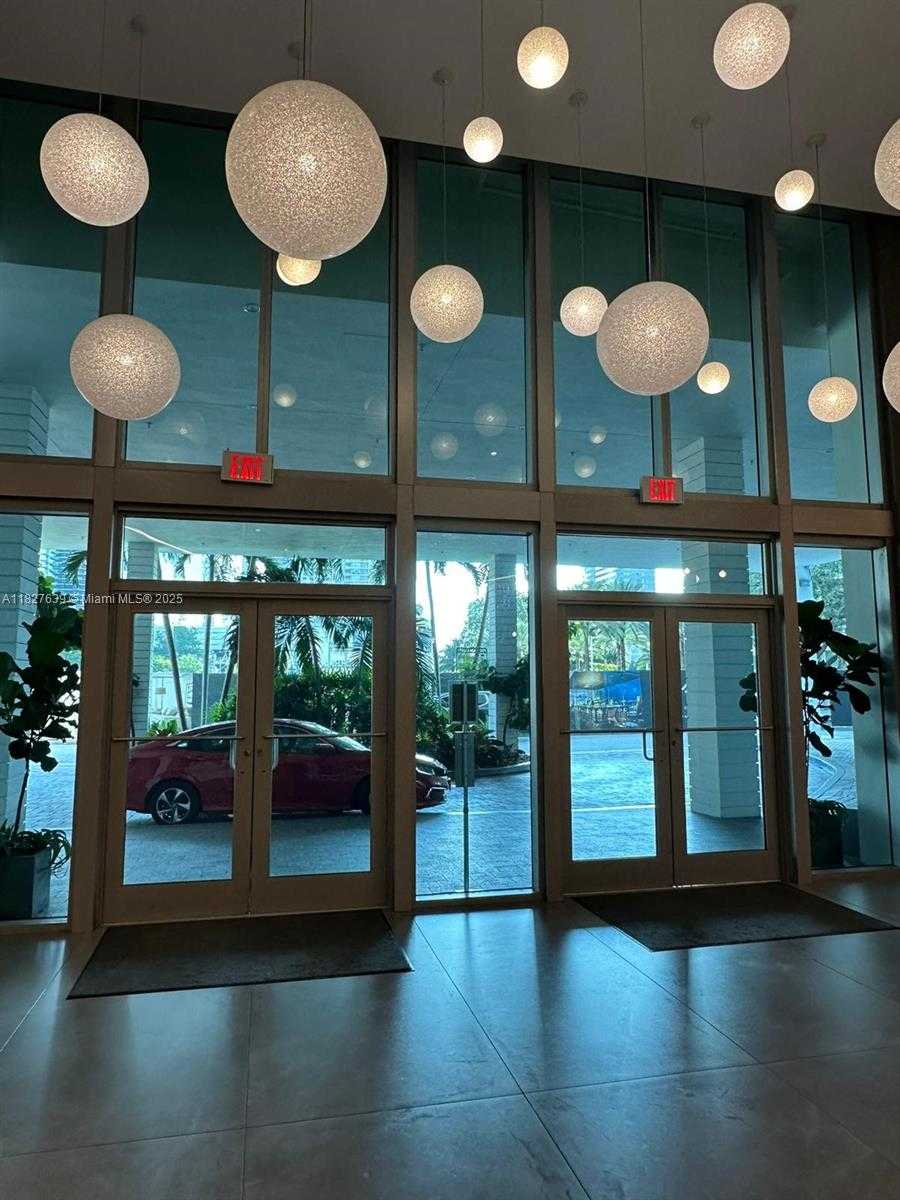 Small Image of 350 SOUTH MIAMI AVE #2915, Miami Number 14