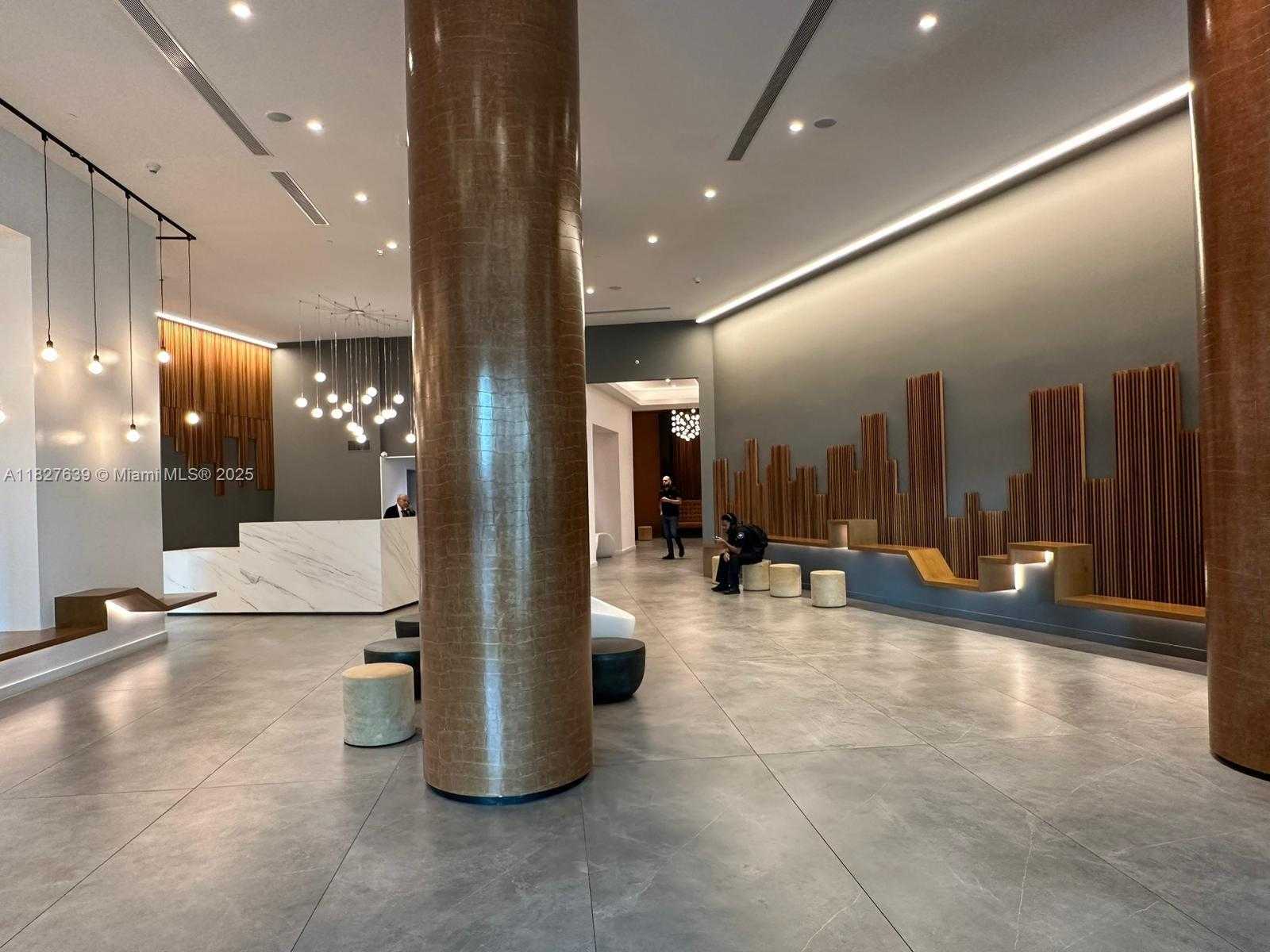 Small Image of 350 SOUTH MIAMI AVE #2915, Miami Number 16