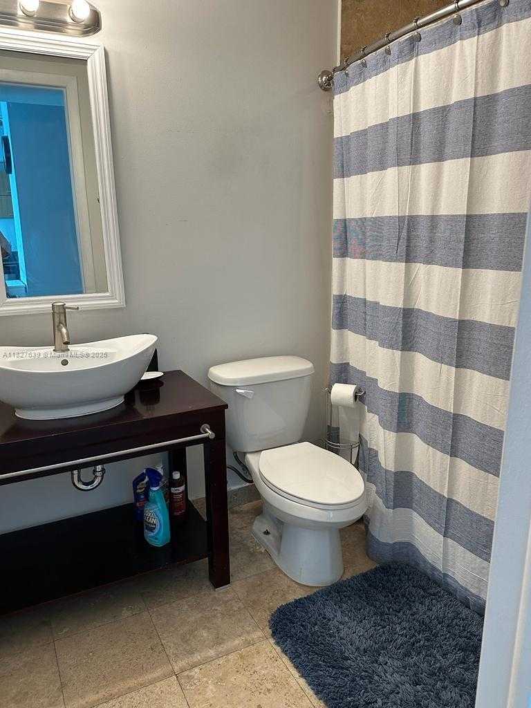 Small Image of 350 SOUTH MIAMI AVE #2915, Miami Number 9