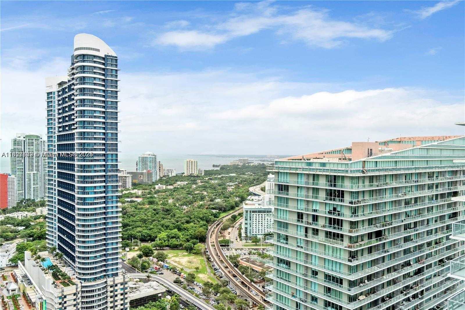 Small Image of 1100 SOUTH MIAMI AVE #2505, Miami Number 21