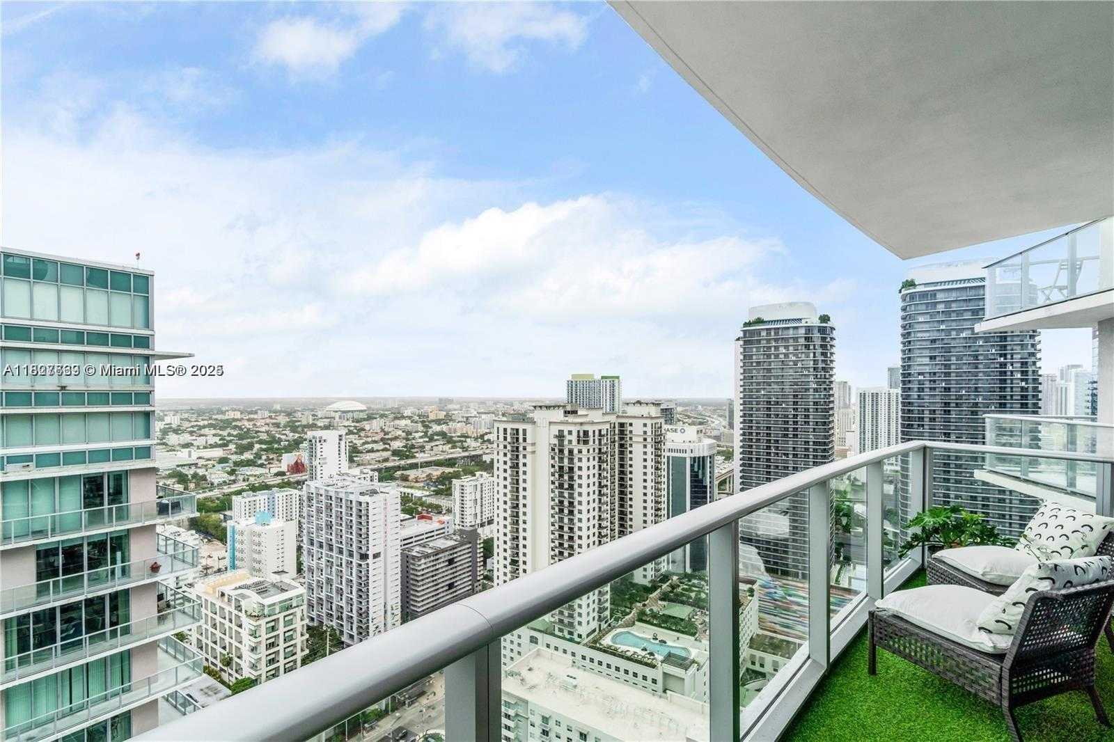 Small Image of 1100 SOUTH MIAMI AVE #2505, Miami Number 22