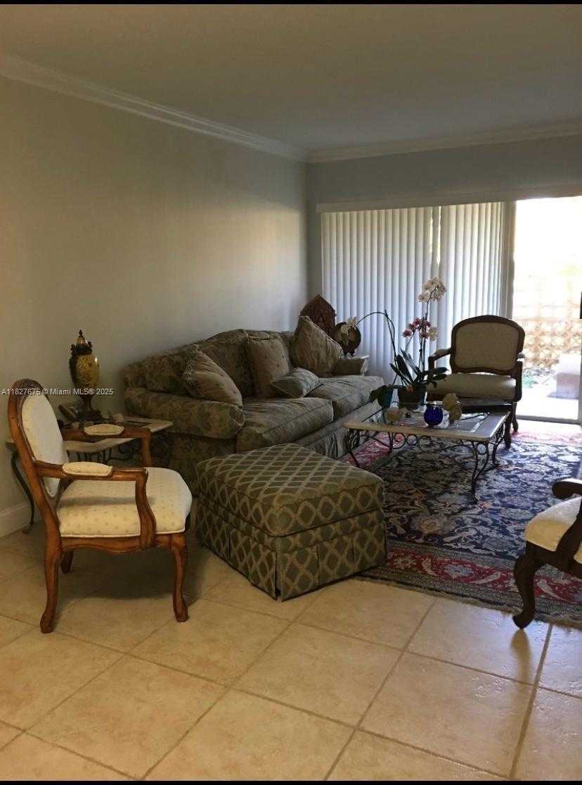 Small Image of 9725 FONTAINEBLEAU BLVD #A109, Miami Number 3