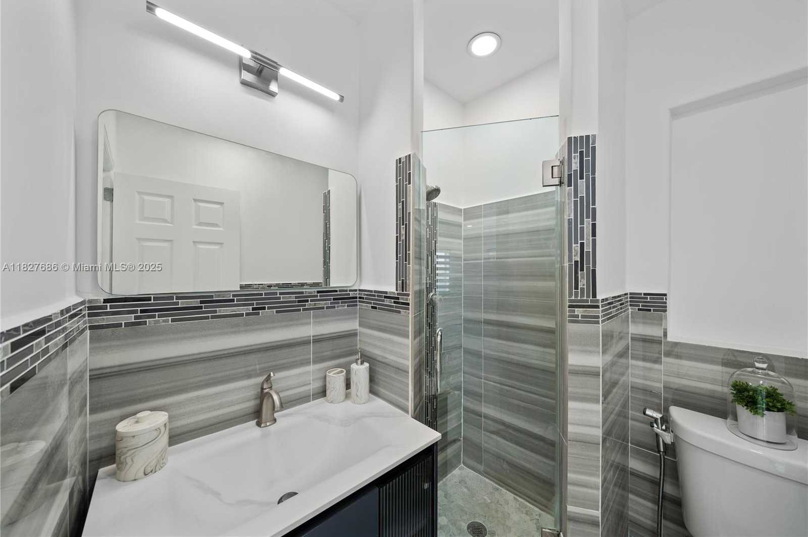 Small Image of 3627 SOUTH WEST 3RD ST #1, Miami Number 11