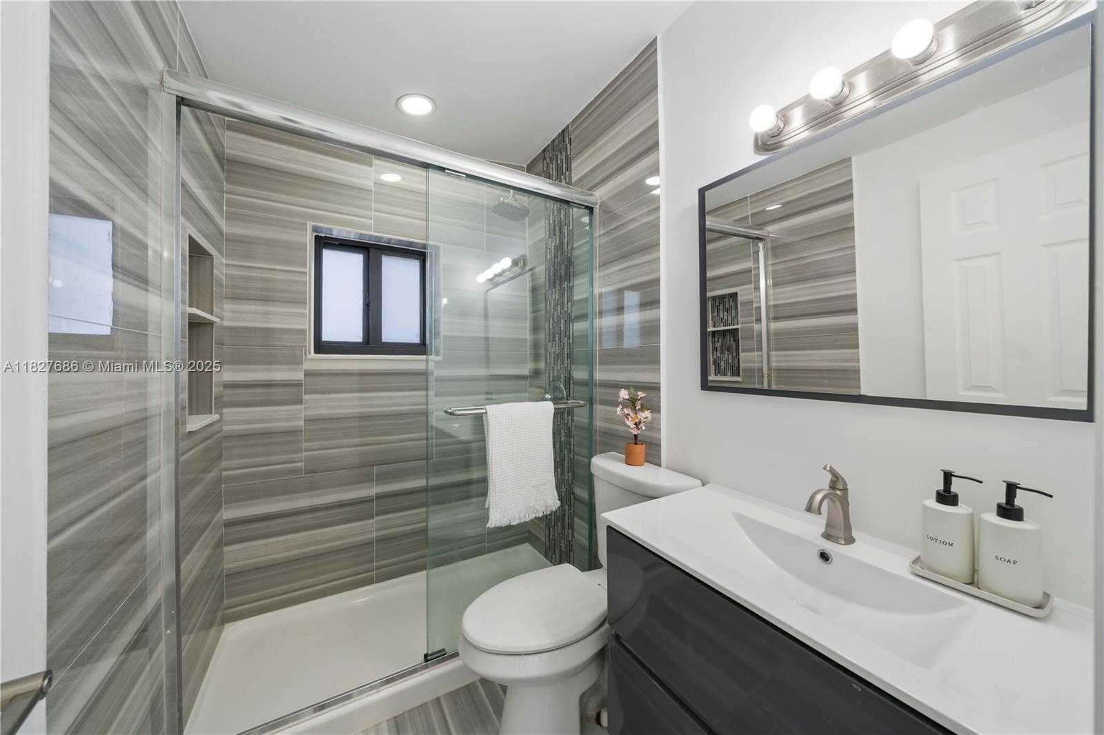 Small Image of 3627 SOUTH WEST 3RD ST #1, Miami Number 16