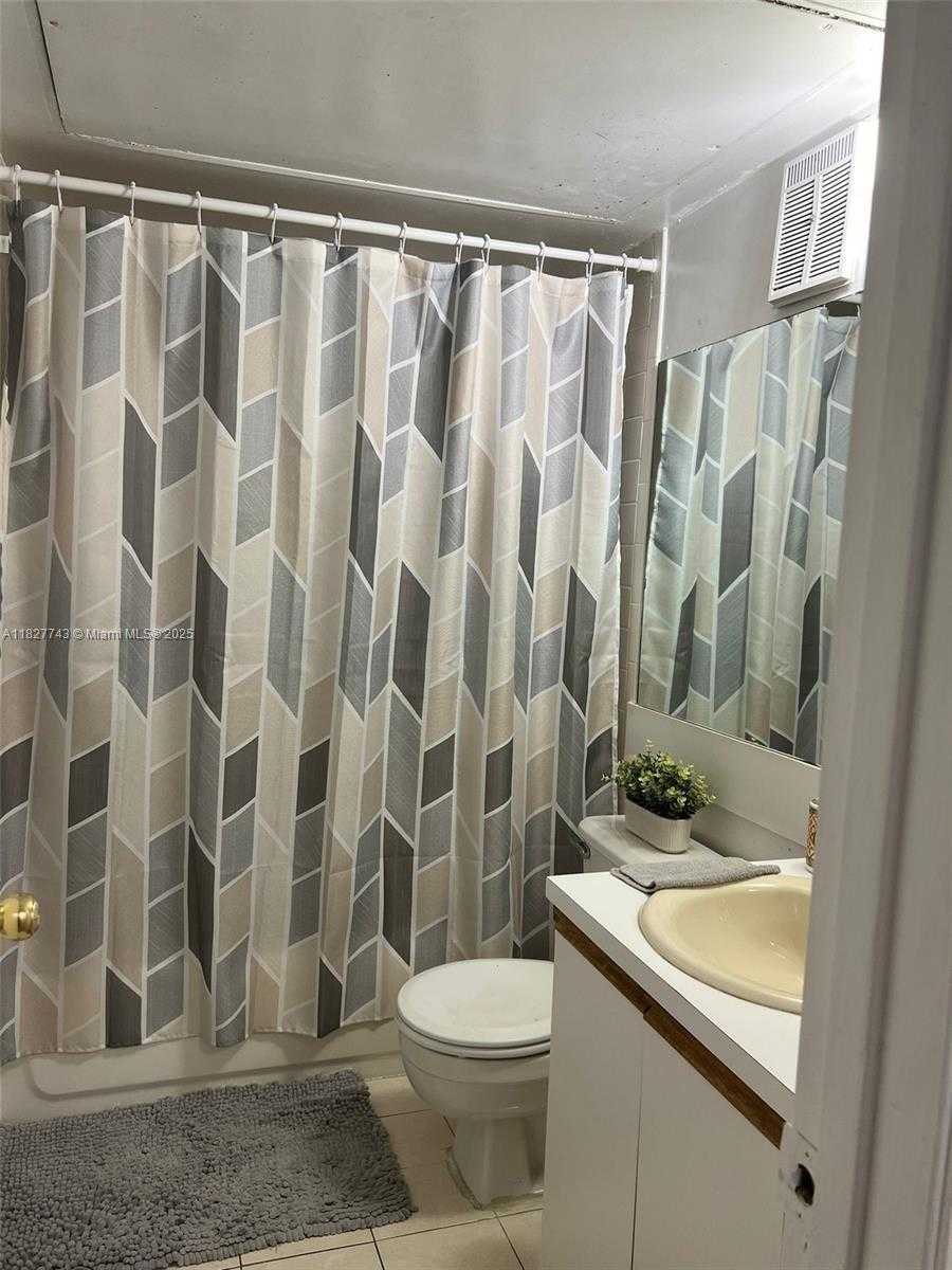 Small Image of 17515 NORTH WEST 67TH CT #N-22, Hialeah Number 15