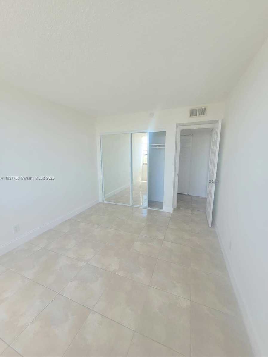 Small Image of 2025 NORTH EAST 164TH ST #617, North Miami Beach Number 11