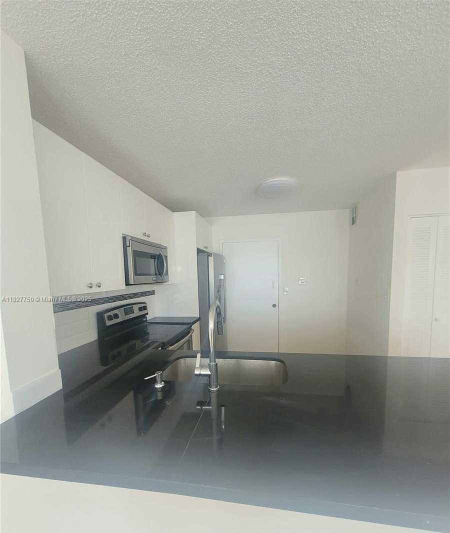 Small Image of 2025 NORTH EAST 164TH ST #617, North Miami Beach Number 5