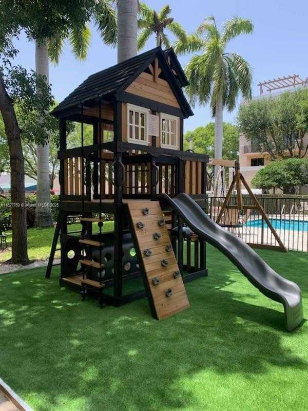 Small Image of 8440 SOUTH WEST 8TH ST #307A, Miami Number 10
