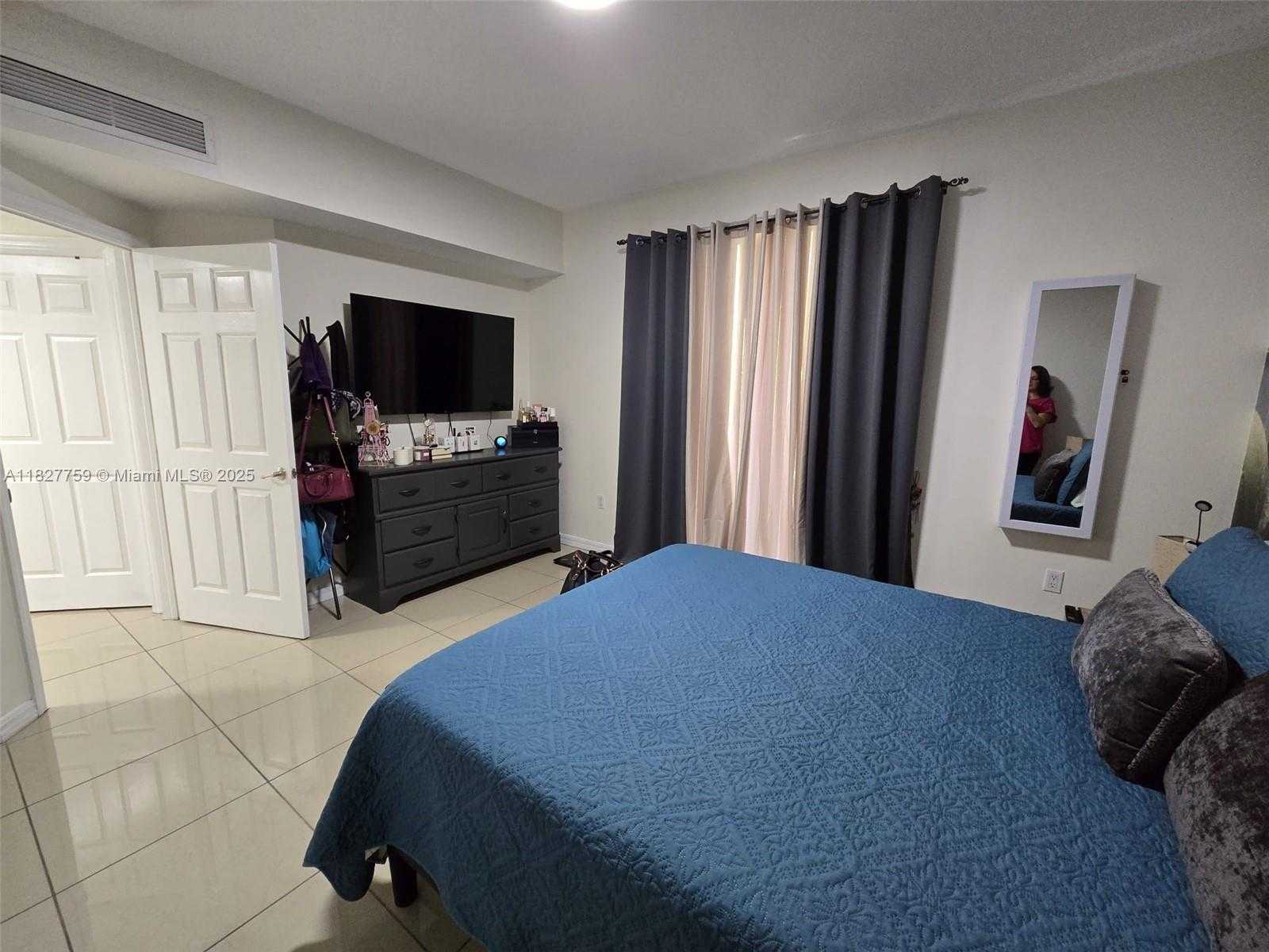 Small Image of 8440 SOUTH WEST 8TH ST #307A, Miami Number 6