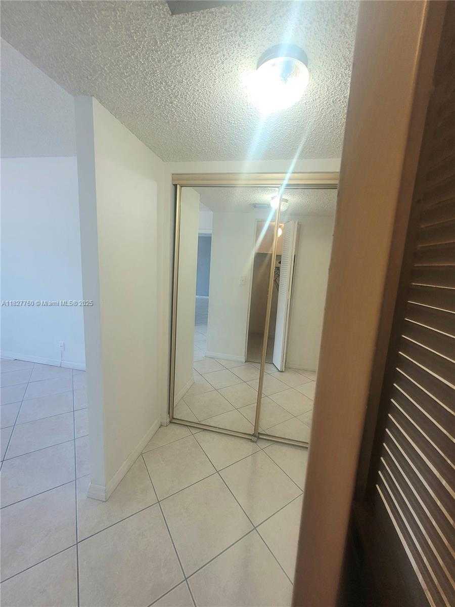 Small Image of 2025 NORTH EAST 164TH ST #202, North Miami Beach Number 11