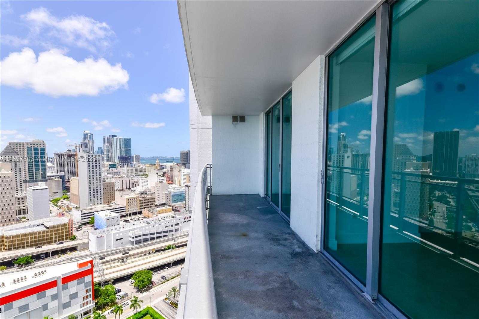Small Image of 90 SOUTH WEST 3 STREET #3008, Miami Number 18