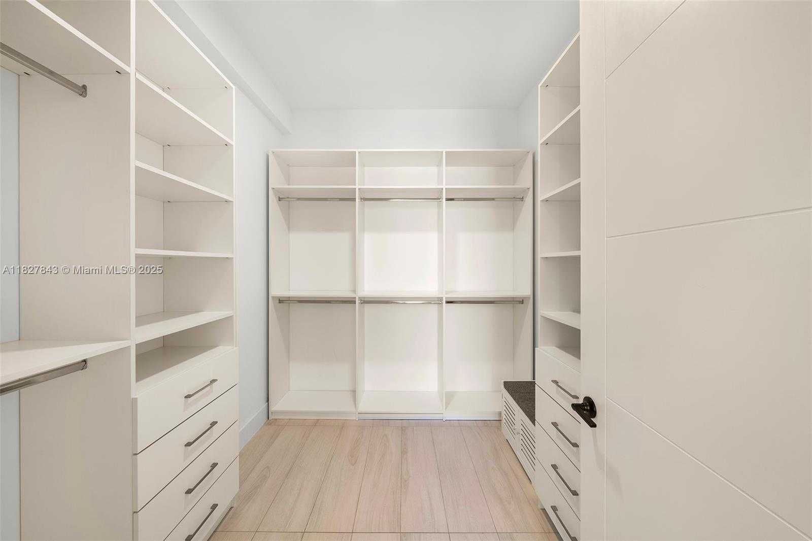 Small Image of 1030 15TH ST #213, Miami Beach Number 13