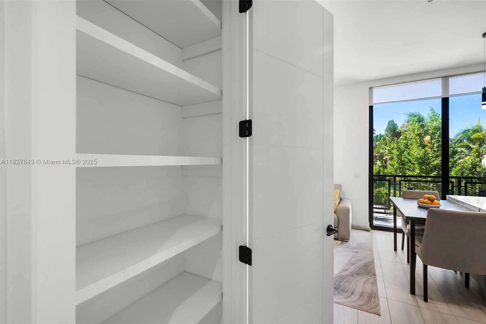 Small Image of 1030 15TH ST #213, Miami Beach Number 18