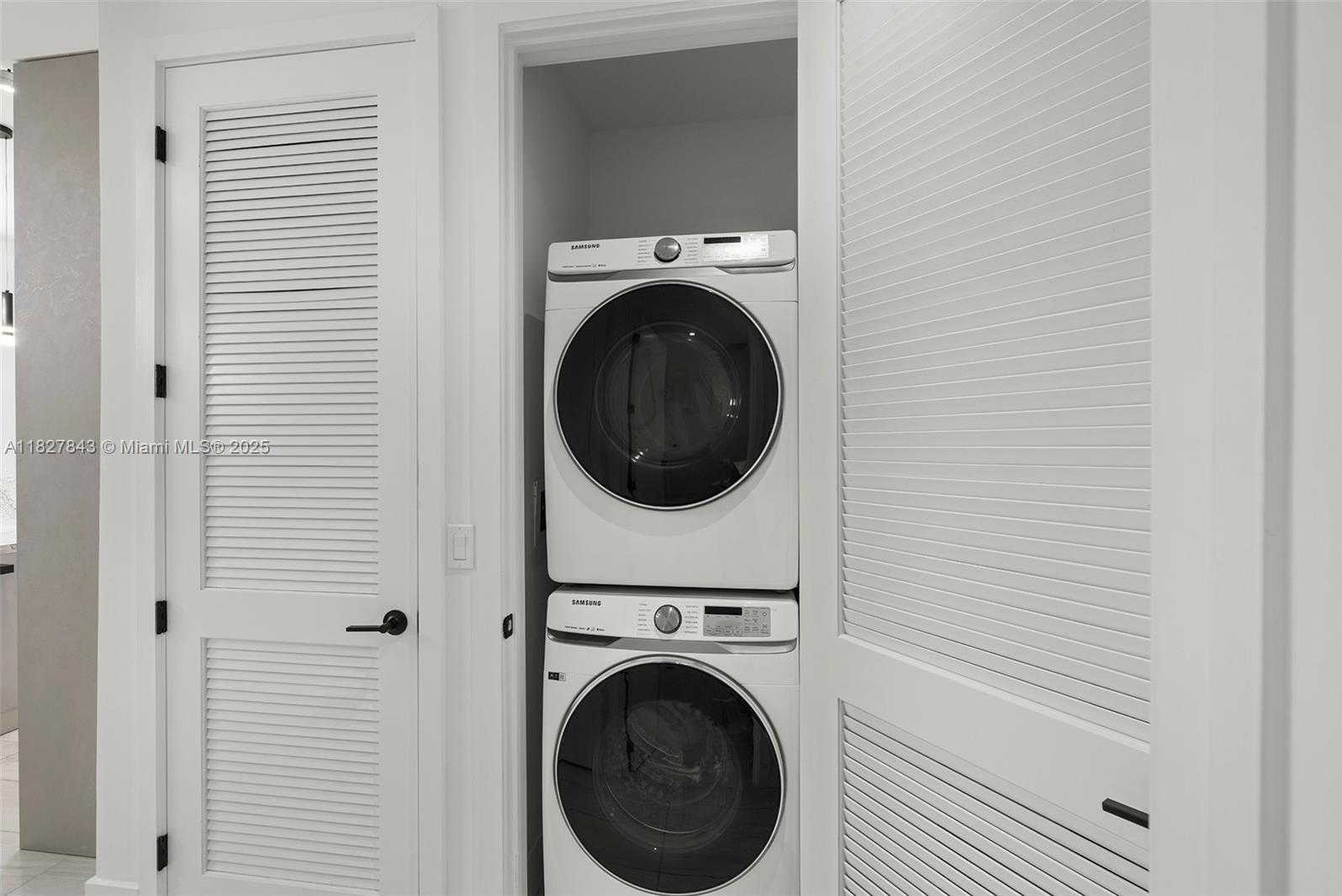 Small Image of 1030 15TH ST #213, Miami Beach Number 19