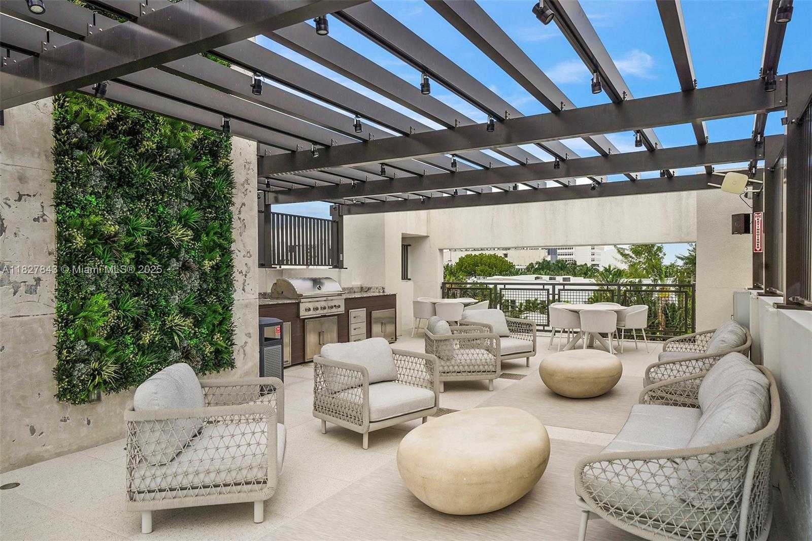 Small Image of 1030 15TH ST #213, Miami Beach Number 25