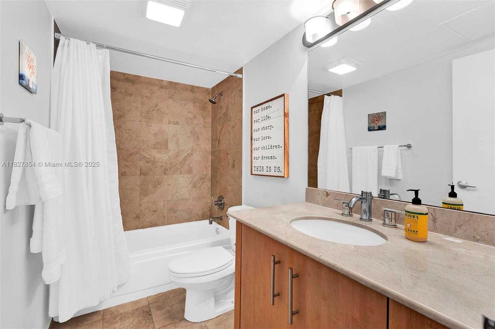 Small Image of 10275 COLLINS AVE #406, Bal Harbour Number 16